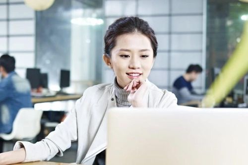 Người trẻ Singapore gác bằng đại học làm nghề 'dưới trình độ'