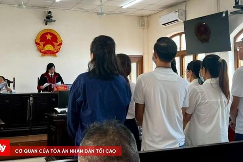 Nỗi ân hận xoay quanh tiền… 'giấy mực'