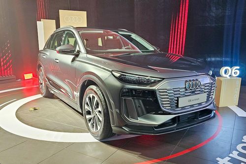 Sau BMW, Mercedes, hàng loạt xe sang Audi giảm giá mạnh, lên tới 300 triệu đồng
