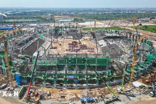 Sân vận động lớn thứ hai của Việt Nam dần lộ diện