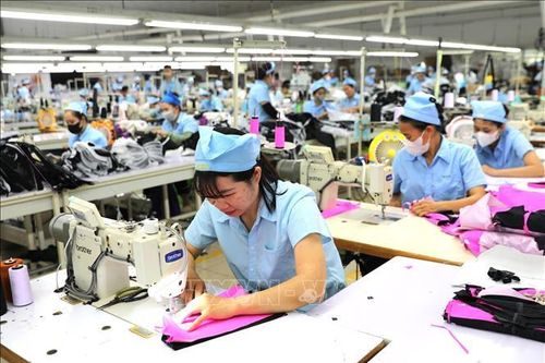 Tạo 'đòn bẩy kép' cho phát triển kinh tế