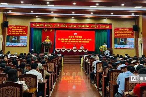 Cử tri gửi gắm tâm tư, kiến nghị đến Đoàn ĐBQH Tp.HCM.