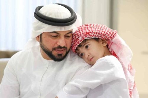 UAE tham vọng dùng AI thay thế dầu mỏ