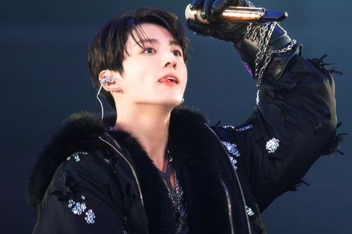 Jungkook là nghệ sĩ Kpop đầu tiên xuất hiện trong sách giáo khoa Mỹ