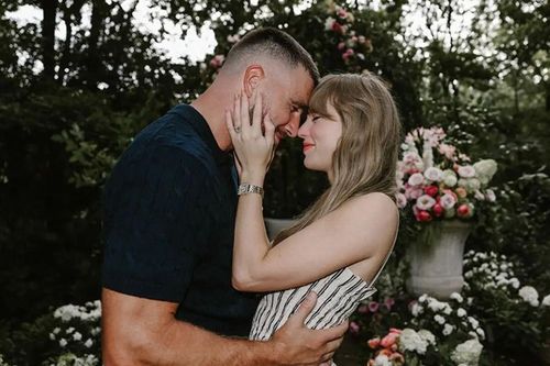 Travis Kelce hé lộ điều hào hứng nhất tại lễ cưới với Taylor Swift