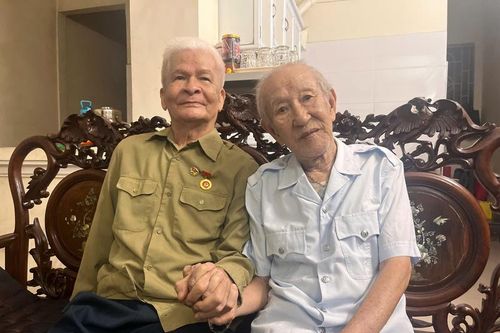 Người lính Điện Biên kể chuyện chiến trường năm ấy