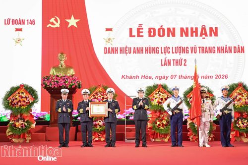 Lữ đoàn 146 đón nhận danh hiệu Anh hùng Lực lượng vũ trang nhân dân lần thứ 2