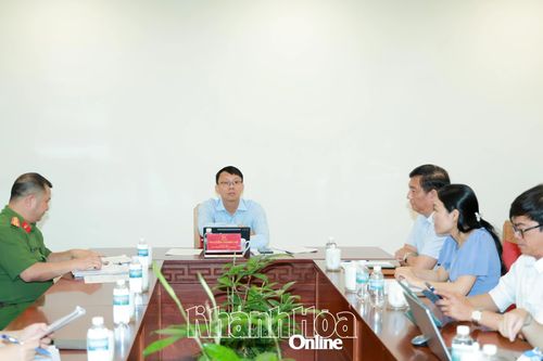 Phó Chủ tịch UBND tỉnh Nguyễn Thanh Hà chủ trì họp Tổ giúp việc Nghị quyết số 57