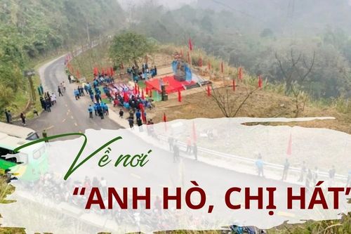 Về nơi 'anh hò, chị hát'