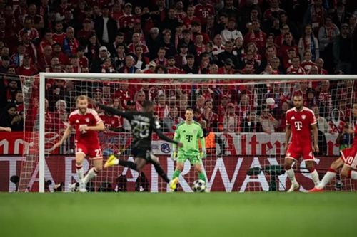 PSG biến Allianz Arena thành thánh địa: Bayern Munich nhận mưa chỉ trích sau khi bị loại