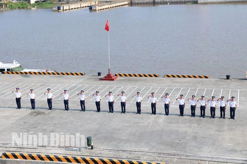 Đoàn công tác tỉnh Ninh Bình tham gia chuyến khảo sát vùng biển ven bờ Vịnh Bắc Bộ năm 2026