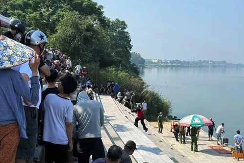Phát hiện 2 thi thể nổi trên sông Thạch Hãn