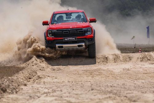 Ford Việt Nam trình làng các bản nâng cấp của Ranger và Everest