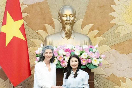 Phó Chủ nhiệm Văn phòng Quốc hội Lê Thu Hà tiếp Trưởng Đại diện thường trú UNDP tại Việt Nam