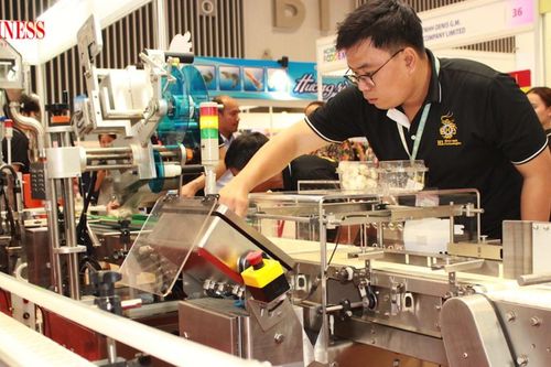 Xuất khẩu tăng, nội địa hóa yếu: Nghịch lý cần giải quyết
