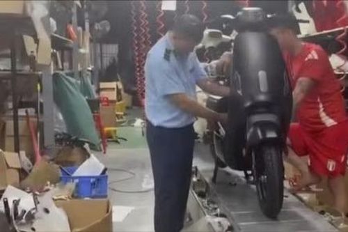 Tạm giữ nhiều xe đạp điện vi phạm quy định về tốc độ
