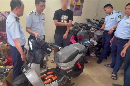 Nguy hiểm xe đạp điện gian lận công suất, chạy nhanh như xe máy