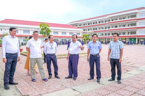 Ưu tiên đầu tư các hạng mục thiết yếu cho trường học