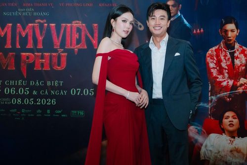 Bạn trai tin đồn của Ngọc Trinh rạng rỡ xuất hiện ủng hộ phim 'Thẩm mỹ viện âm phủ'
