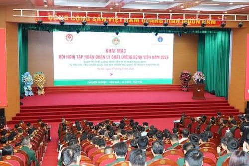 Nâng chuẩn chất lượng bệnh viện: Lấy an toàn người bệnh làm 'thước đo vàng'