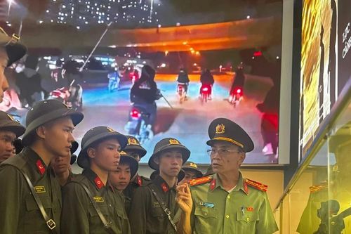Khơi dậy niềm tự hào truyền thống Công an Thủ đô qua các hiện vật lịch sử