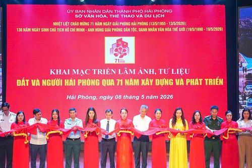 Khai mạc triển lãm 'Đất và người Hải Phòng qua 71 năm xây dựng và phát triển'
