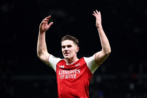 Arsenal sắp giàu có nhất Ngoại hạng Anh