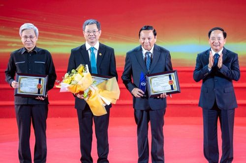 Cần thể chế hóa Giải thưởng Sách Quốc gia vào Luật Xuất bản