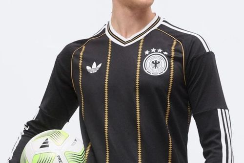 Lộ diện áo đấu World Cup cuối cùng của tuyển Đức