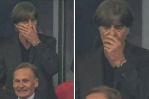 HLV Joachim Low bật khóc