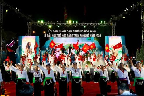 Lễ cầu ngư, thả hoa đăng trên sông Đà - hoạt động văn hóa tâm linh mang đậm bản sắc dân tộc Mường