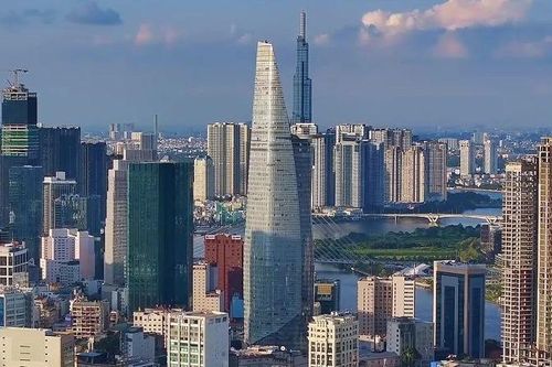 Thành phố Hồ Chí Minh quyết liệt triển khai giải pháp tăng trưởng hai con số