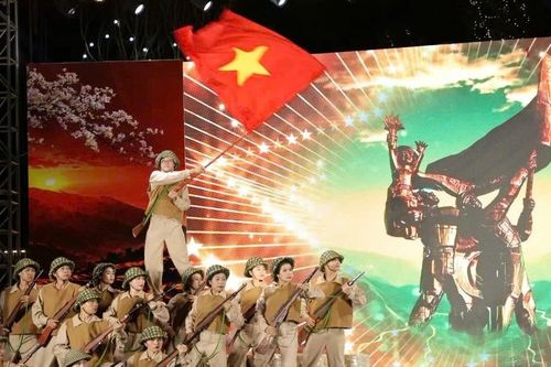 Tái hiện hào khí 72 năm 'Điện Biên – Bản hùng ca chiến thắng'
