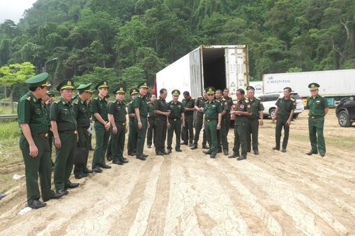 Phối hợp khảo sát thực địa phục vụ diễn tập liên hợp đánh bắt tội phạm qua biên giới tỉnh Quảng Trị