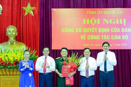 Thiếu tướng Vũ Văn Tùng tham gia Ban Thường vụ Tỉnh ủy Nghệ An nhiệm kỳ 2025 - 2030