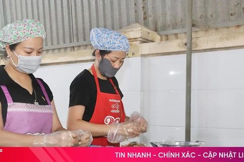 Thời tiết ẩm ương, làm gì để an toàn vệ sinh thực phẩm?