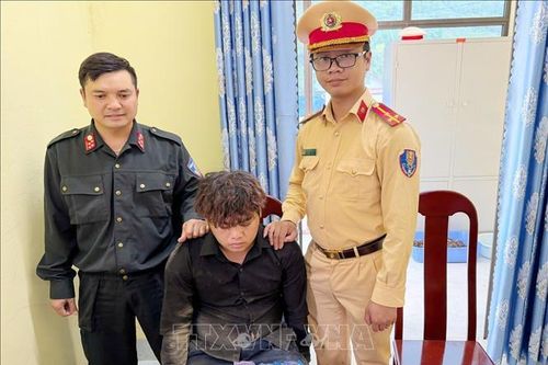 Bắt đối tượng vận chuyển 6.000 viên ma túy tổng hợp