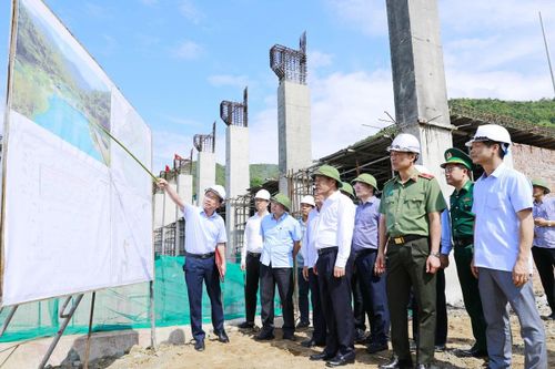Bí thư Tỉnh ủy Lê Đức Thái kiểm tra tình hình đời sống và việc thực hiện nhiệm vụ của cấp ủy, chính quyền, lực lượng vũ trang vùng cao biên giới