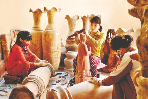 Để 'mạch máu' kinh tế hộ không còn vướng rào cản pháp lý