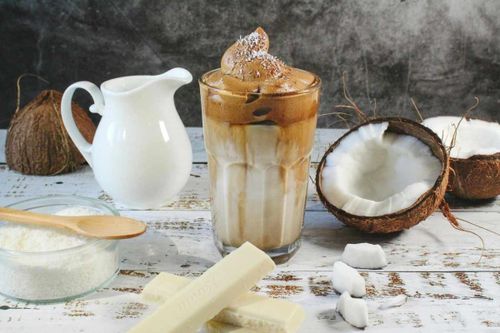 'Cà phê mây': Thưởng thức đúng trào lưu đồ uống của mùa hè
