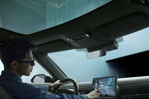 Trải nghiệm gói VF Connect trên xe VinFast: Trợ lý thông minh nâng tầm hành trình