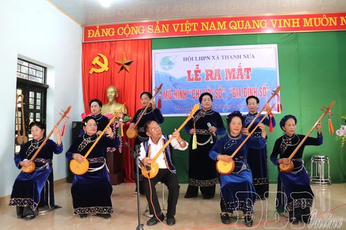 Ra mắt mô hình điểm Chi hội số, Gia đình số tại bản Pom Mỏ Thổ