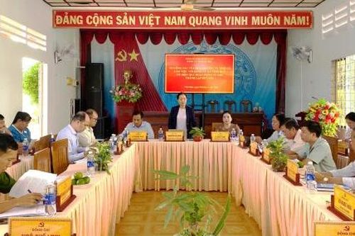 Tổ công tác số 3 của Ban Thường vụ Tỉnh ủy Đồng Tháp làm việc với Đảng ủy xã Vĩnh Hựu