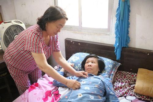 Lặng thầm bên nỗi đau da cam