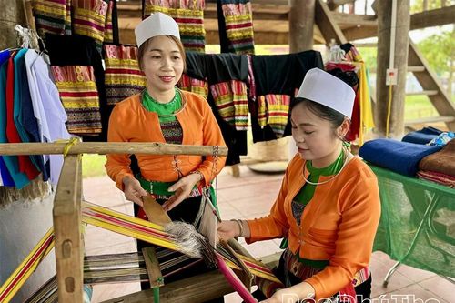 'Giữ lửa' văn hóa dân tộc Mường ở Đại Đồng