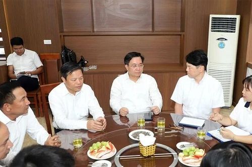 Lắng nghe, giải quyết kiến nghị, đề xuất của doanh nghiệp qua Chương trình Cà phê doanh nhân