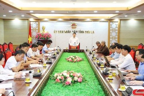 Giải quyết một số kiến nghị liên quan đến tín ngưỡng, tôn giáo