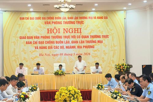 Buôn lậu, hàng giả 'dịch chuyển' lên không gian mạng: Cảnh báo những đường dây tinh vi xuyên biên giới