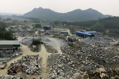 Còn tình trạng khai thác trái phép, vi phạm môi trường