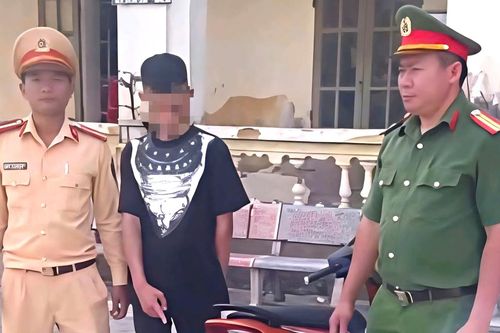 Ninh Bình xử lý thiếu niên vi phạm giao thông qua clip trên mạng xã hội